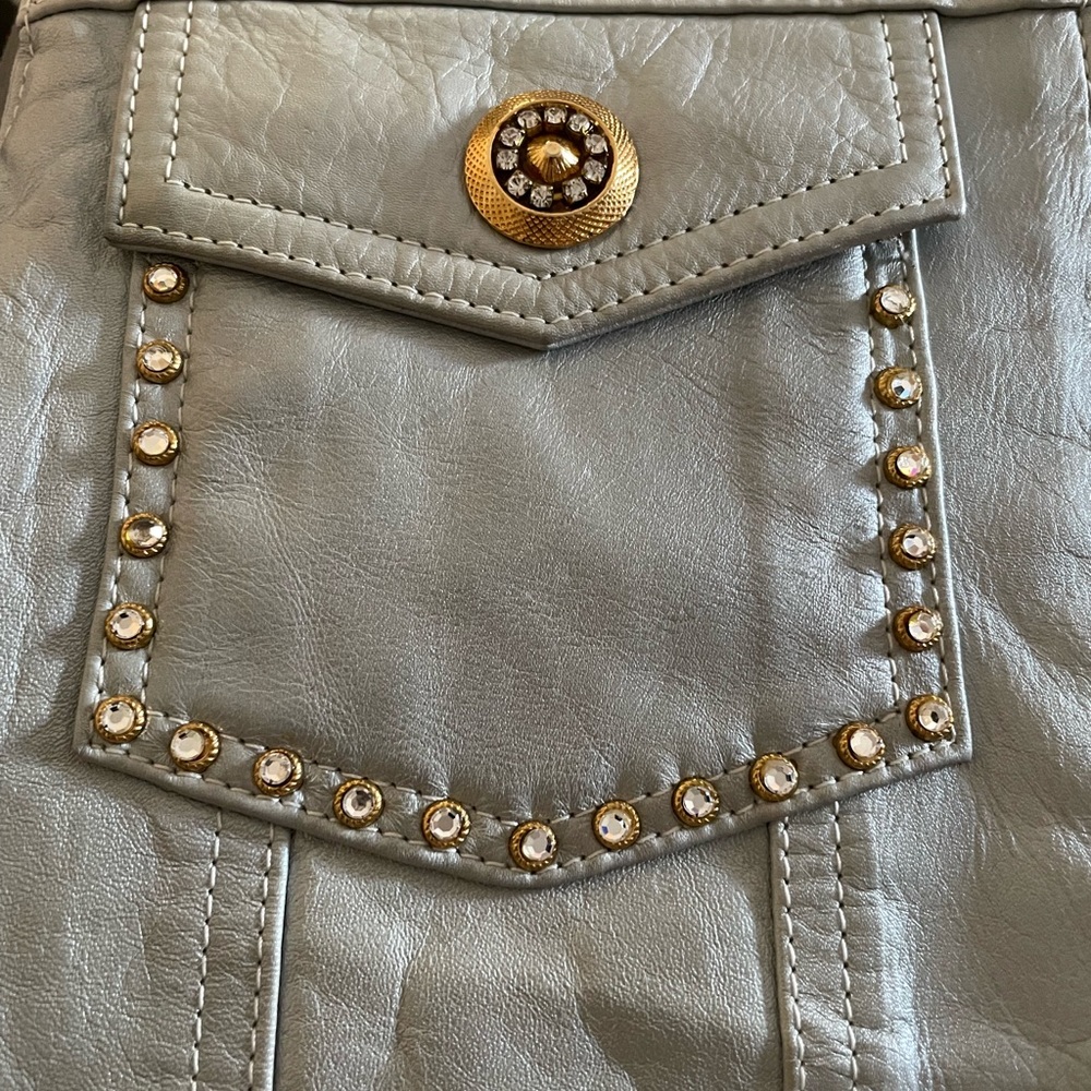 ST MAAETEN VINTAGE GENUINE LEATHER STUDDED VEST - Picture 5 of 6